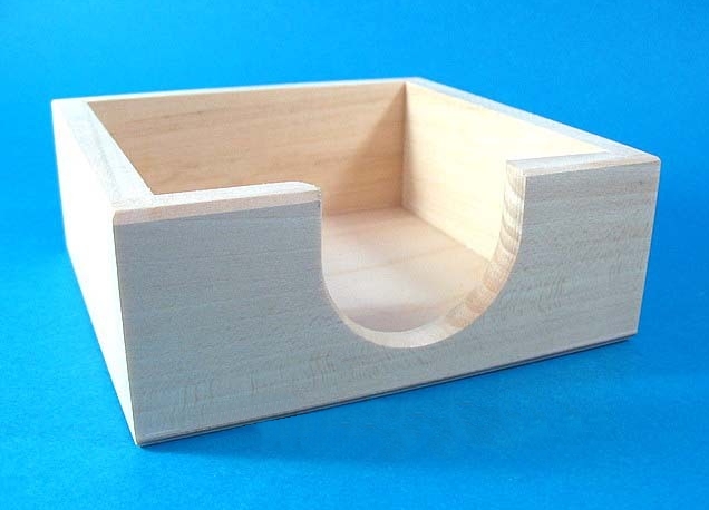 Dřevěný zásobník - VYŠŠÍ  (12,2x12,2x4,7cm)