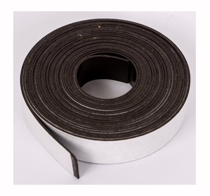 Magnetická páska samolepící - šíře 12,7mm. návin 3m