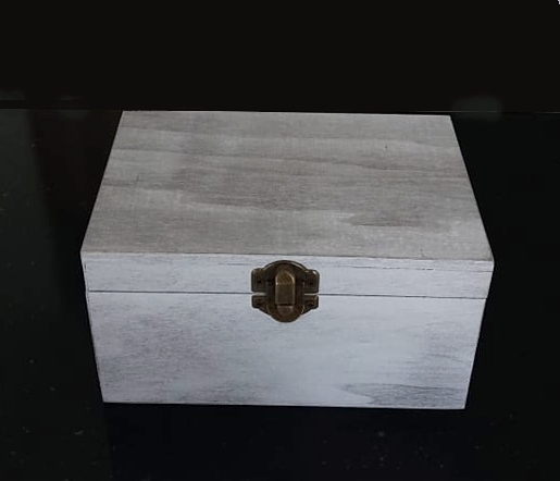 Dřevěná krabička- BÍLO-ŠEDÁ (15,5x10,5x8,2cm)