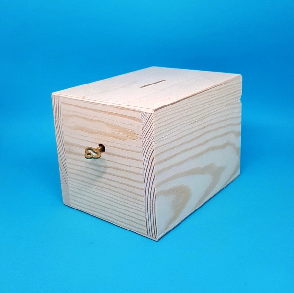 Dřevěná kasička - pokladnička ZAMYKACÍ s klíčkem