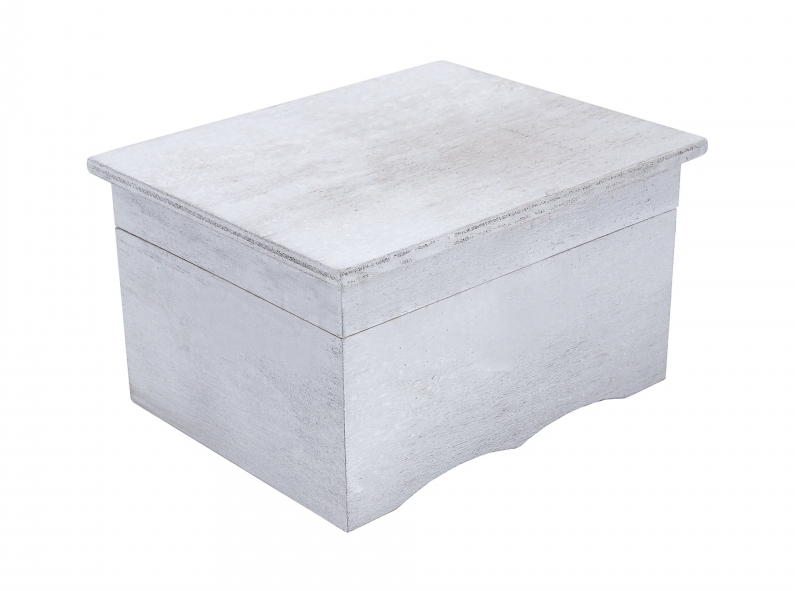 Dřevená  krabička - TRUHLIČKA ZDOBENÁ  (15x12x9cm)